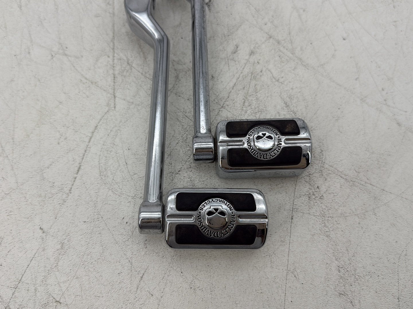 2006 Harley Softail FLSTCI Heritage Classic OEM Gear Shifter Lever Pedal Pedals