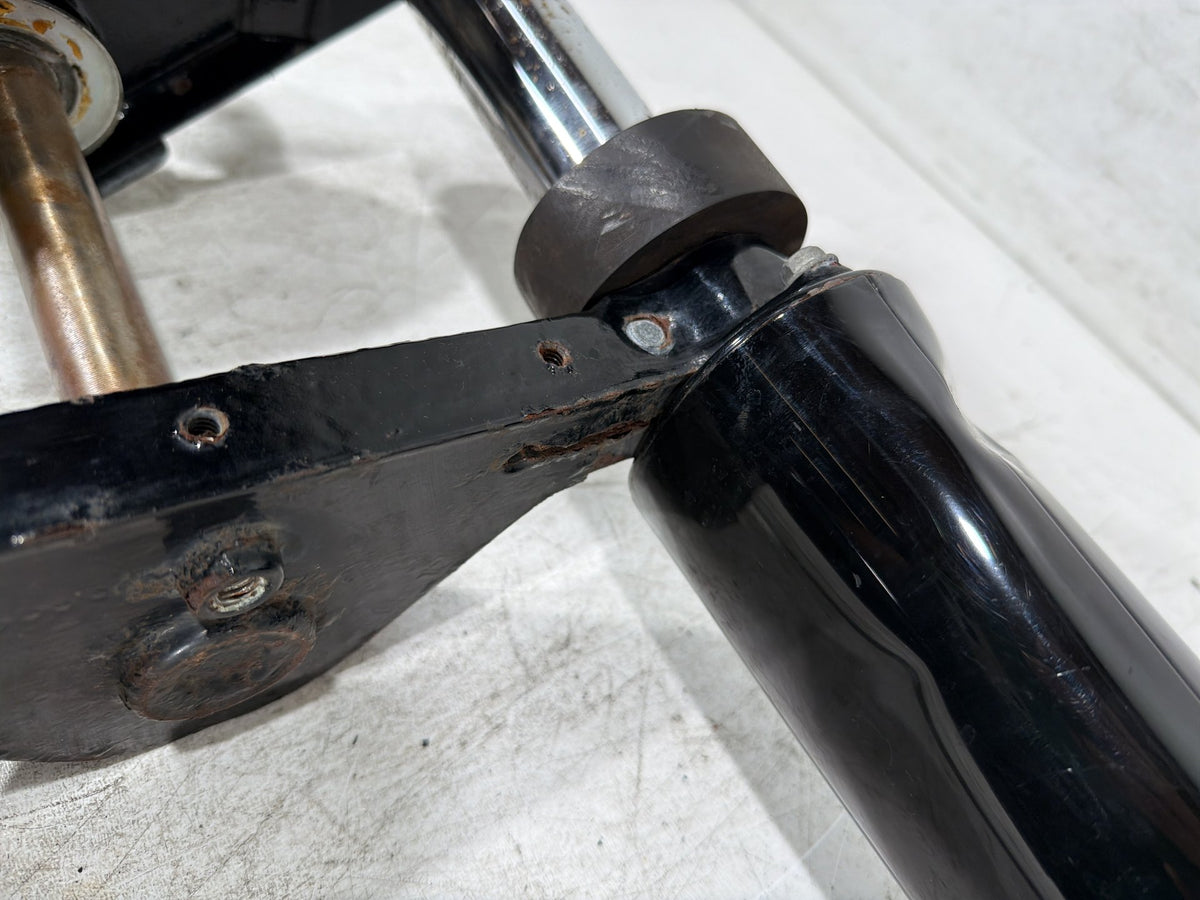 2006 Harley Electra Glide Touring Classic OEM Front Triple Tree Set & LH RH Fork Legs Sliders