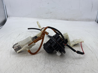 2012 Harley Street Glide Touring FLHX OEM Gas Gasoline Fuel Petrol Pump Sending