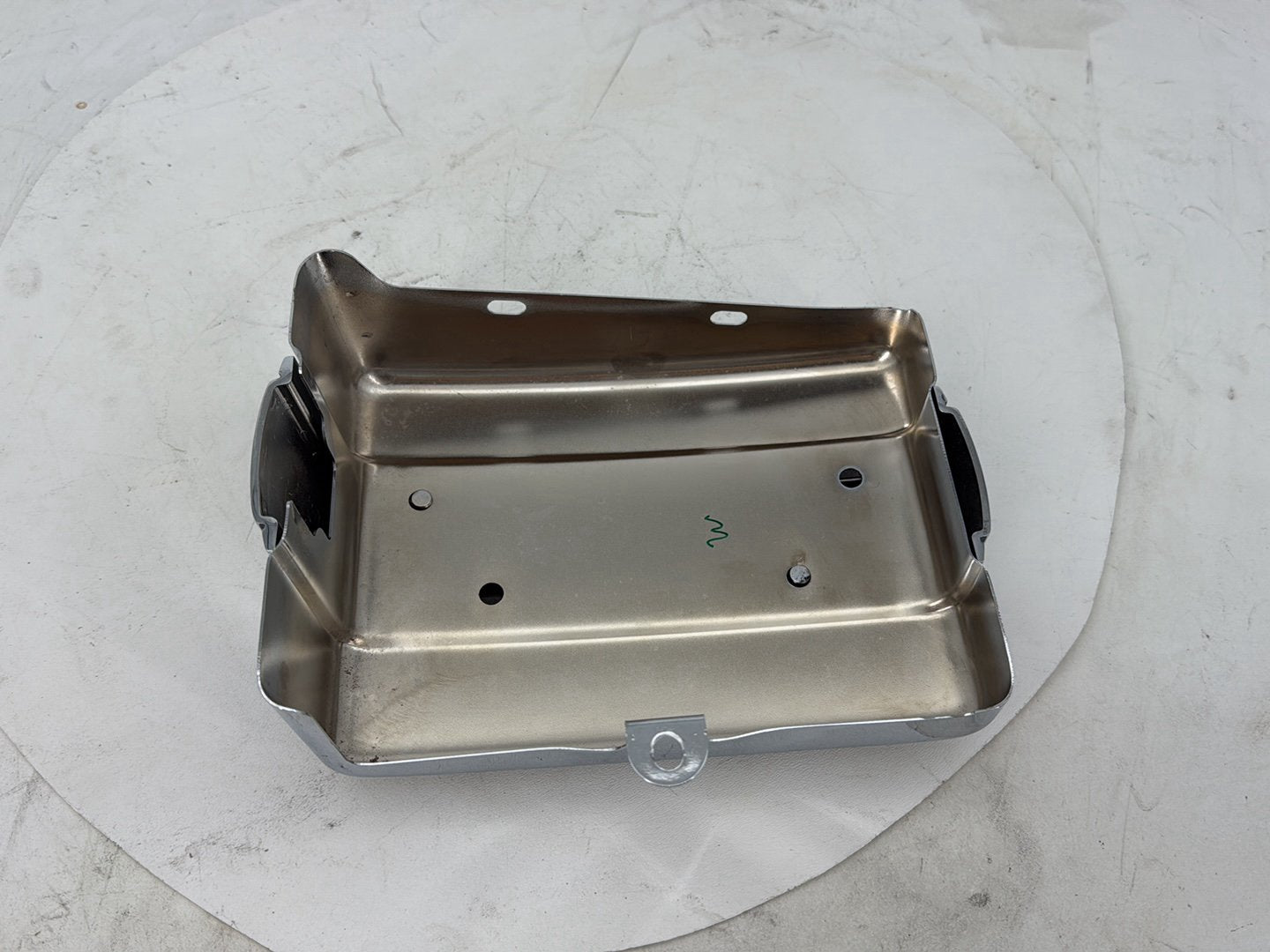 2006 Harley Dyna Super Glide Custom FXDCI OEM Lower Battery Tray Stay Box Cover Panel