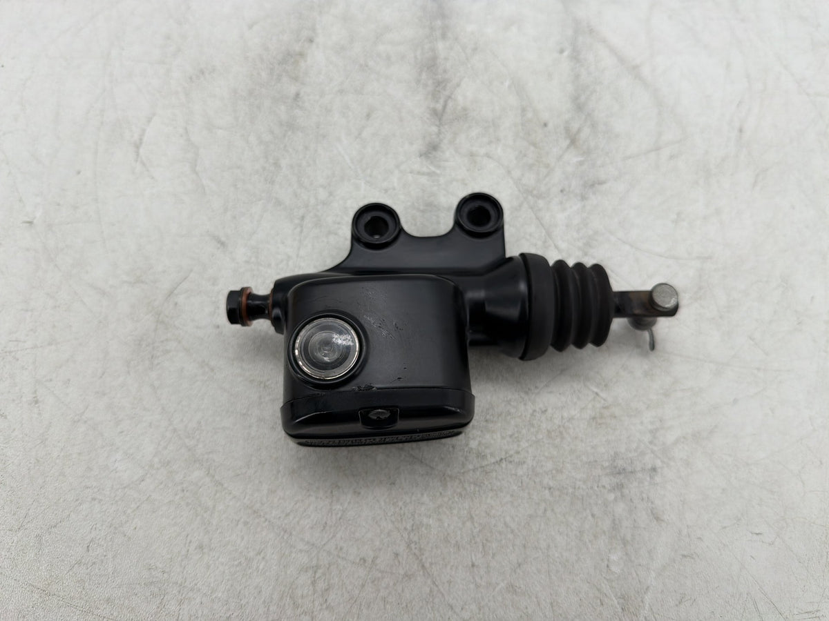 2012 Harley Street Glide Touring FLHX OEM Rear Brake Master Cylinder Reservoir