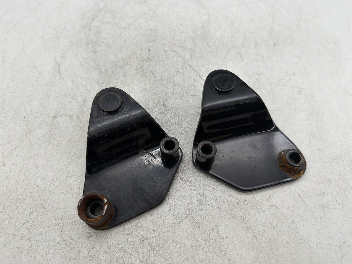 11 Harley Electra Glide Touring Left Right Mounting Bracket Holder Support Base