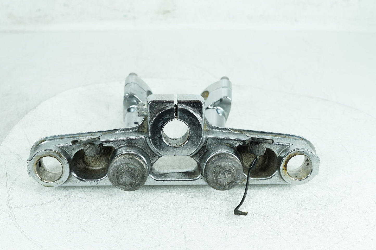 1999 - 2006 Harley-Davidson Softail Fat Boy Front Fork Upper Triple Tree Clamps  	45456-86B