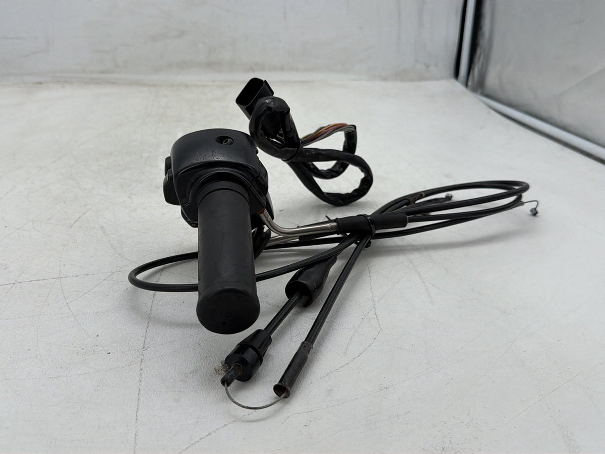 2007 Harley Electra Glide Touring OEM Right Engine Start Kill Switches Controls