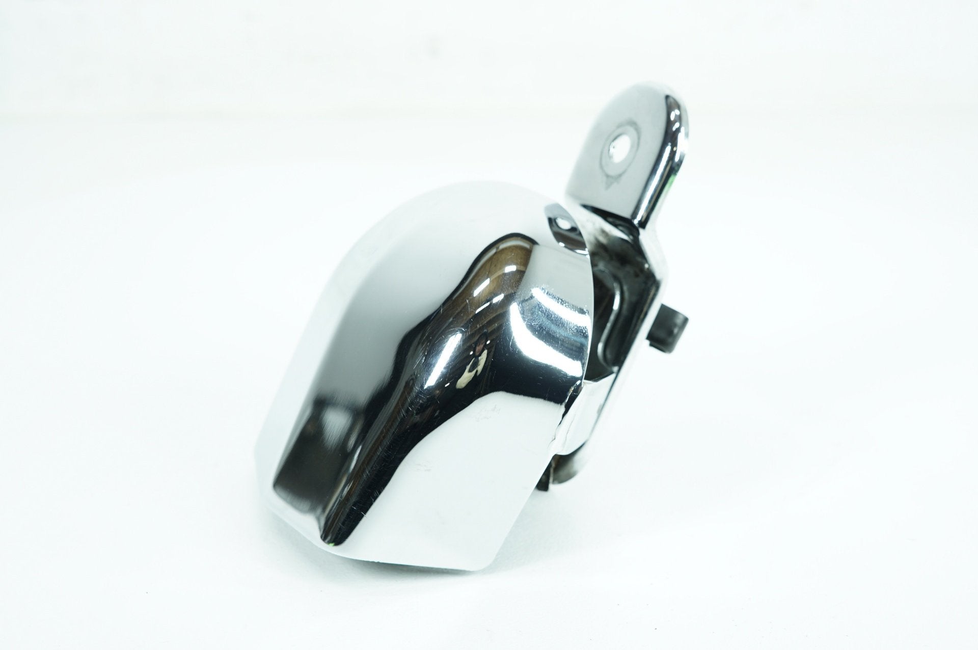 2000 - 2006 Harley-Davidson Touring Electra Ultra Horn Signal Klaxon Chrome Cover 69012-93A