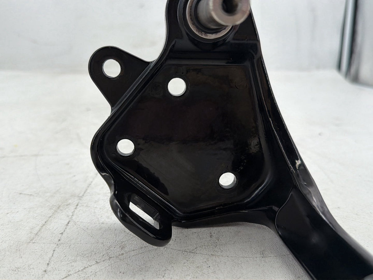 2003 Harley Softail Deuce FXSTD OEM Right 1 Footboard Mount Bracket