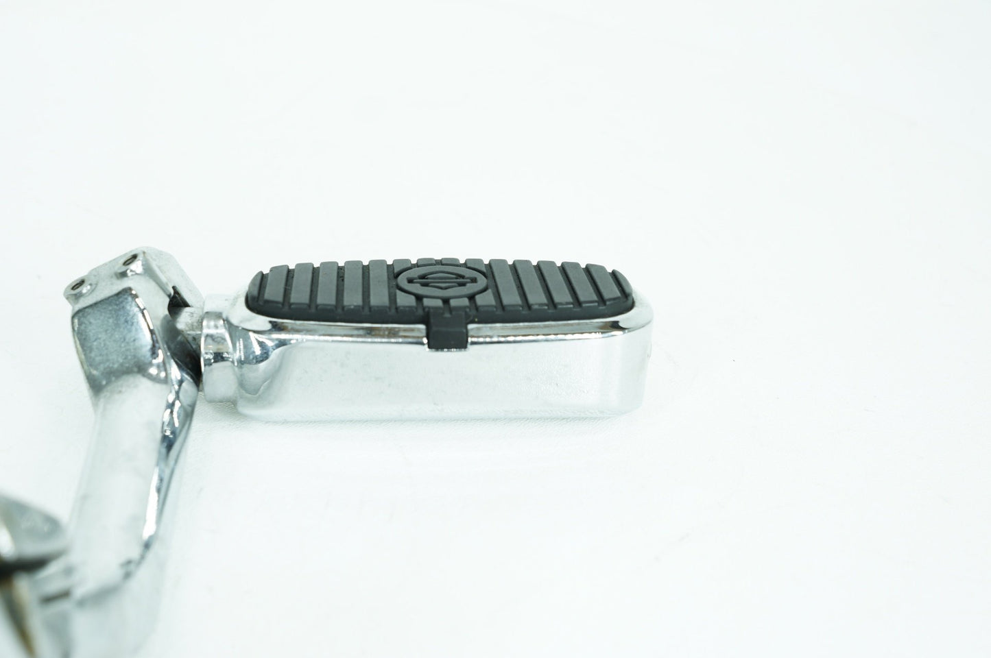 2004 - 2010 Harley-Davidson Sportster Low Front Driver Highway 1 Foot Peg Rest