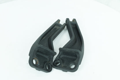 2007 - 2017 Harley-Davidson Dyna Switchback Left Right Foot Rest Peg Support Bracket 49224-06A