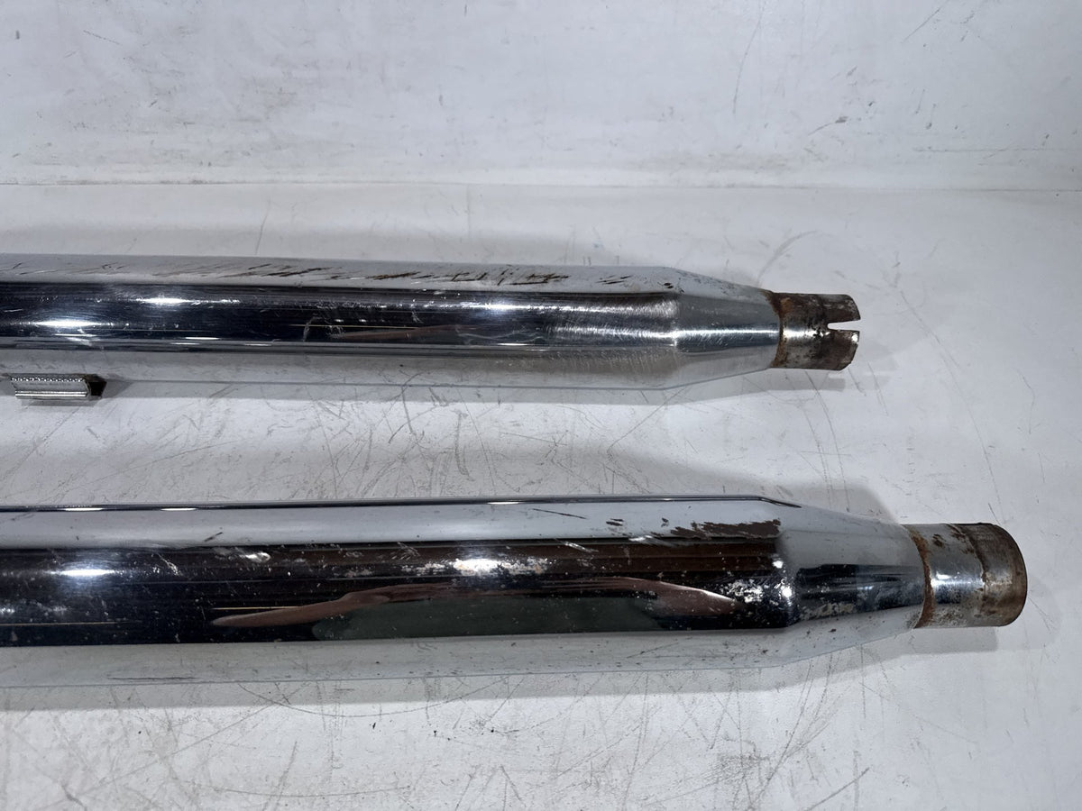 2011 Harley Street Glide Touring FLHX Exhaust Muffler Silencer Slip On Rinehart