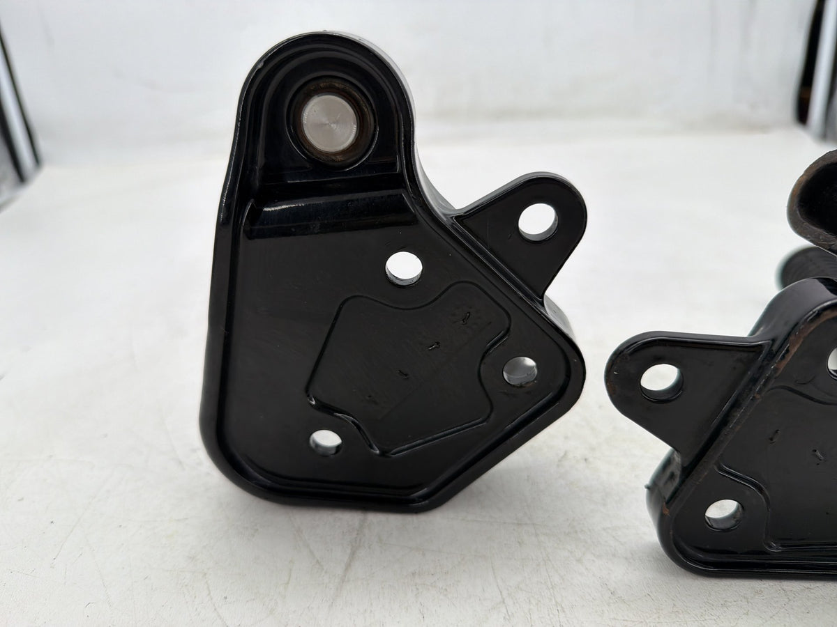 2006 Harley Softail Deuce FXSTDI OEM Left & Right Driver Step Foot Rest Pegs