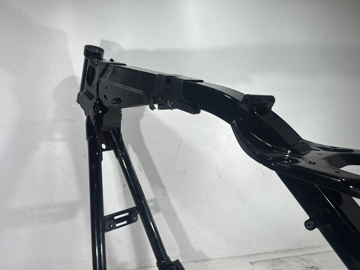 2012 Harley Dyna Fat Bob FXDF 103 OEM Body Main Frame Chassis SLVG