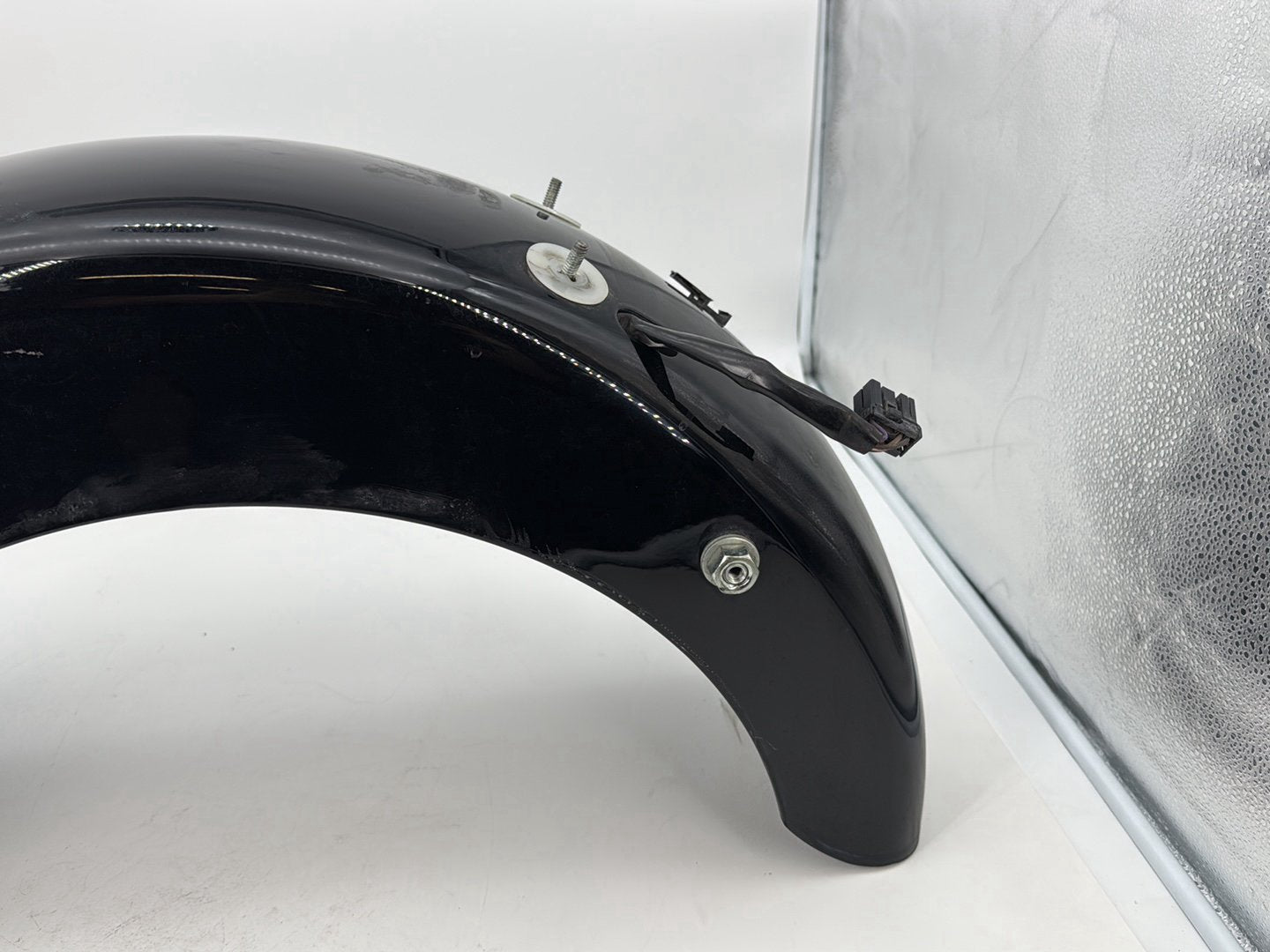 1999 - 2006 Harley-Davidson Touring Road King Custom Rear Wheel Fender & Turn Signals Bar 58702-02B