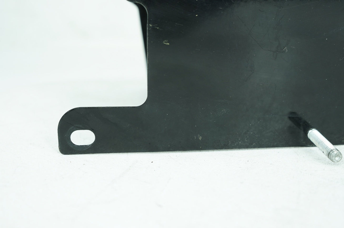1999 - 2006 Harley-Davidson Touring Electra Glide Classic Battery Tray Bracket Holder Carrier 66281-02A