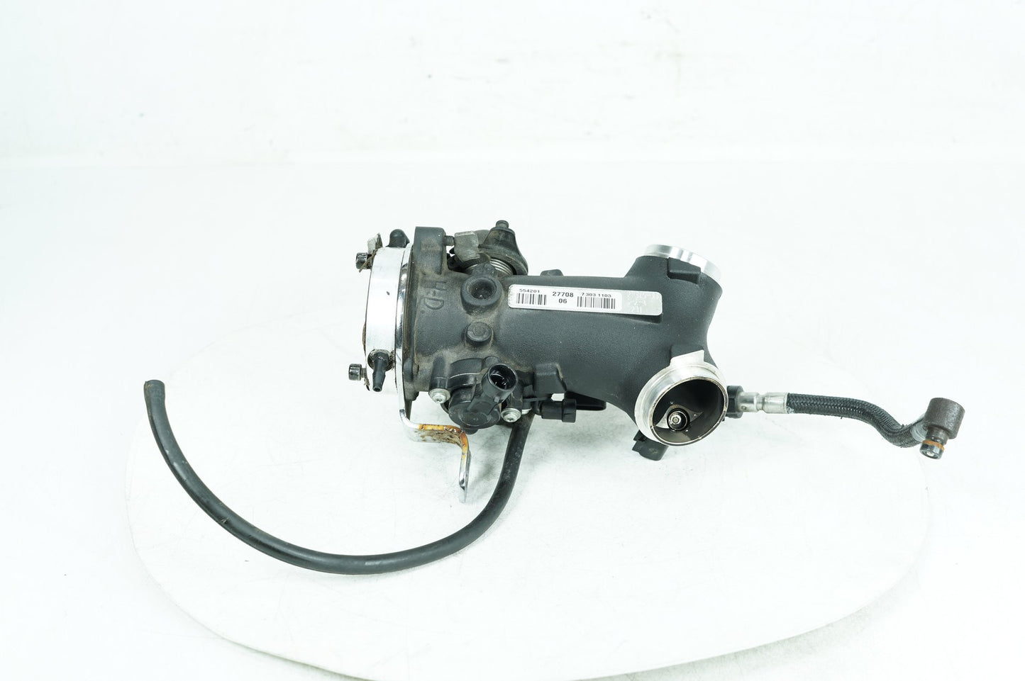2007 - 2016 Harley-Davidson Dyna Super Glide Custom Engine Intake Manifold Throttle Body 27618-06