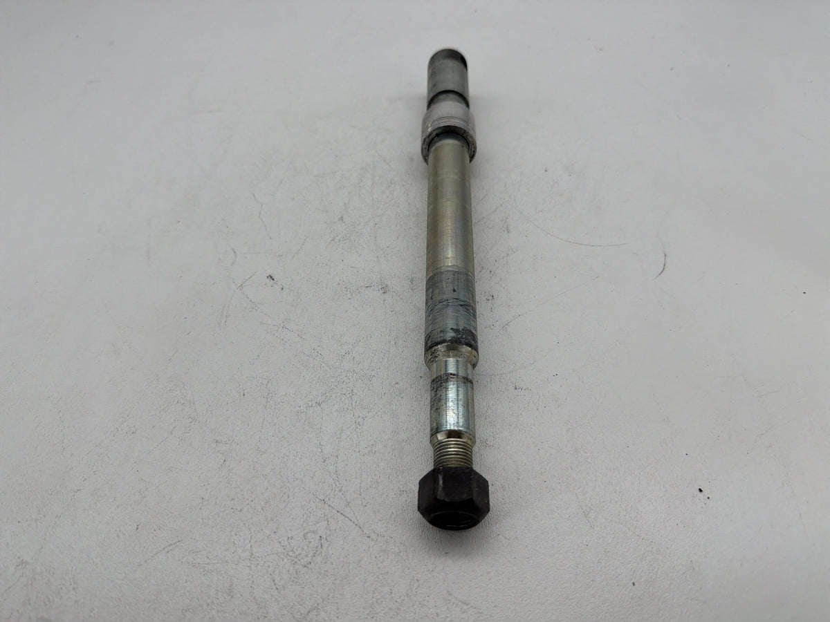 2011 Harley Electra Glide Touring Ultra OEM Front Wheel Axle Bolt Shaft