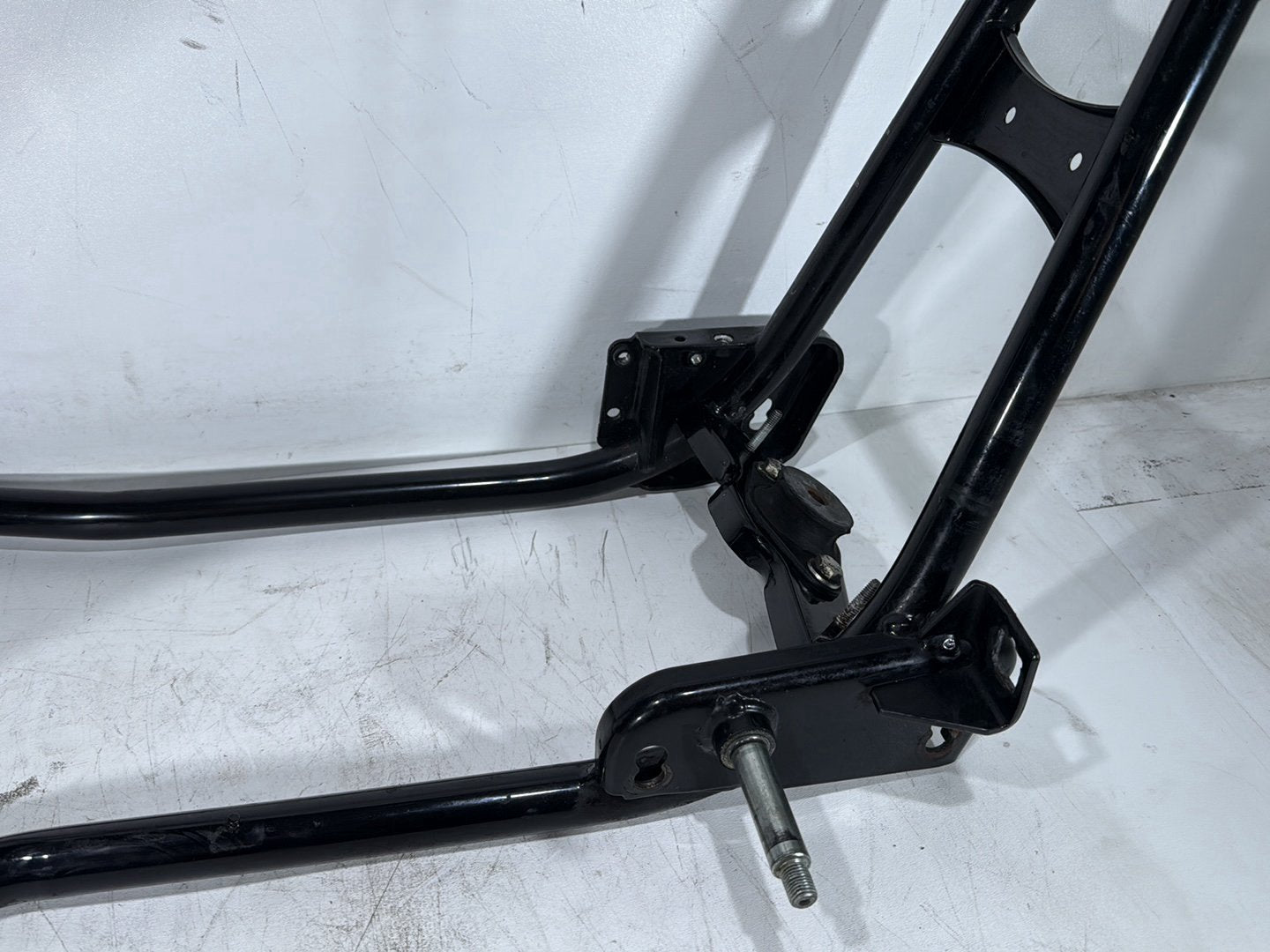 2007 Harley Touring FLHTC Electra Glide Classic OEM Body Main Frame Chassis SLVG