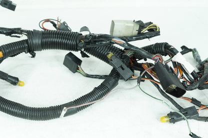 2007 - 2012 Harley-Davidson Touring Street Glide Front Sub Wiring Harness Loom Interconnect  	70232-08