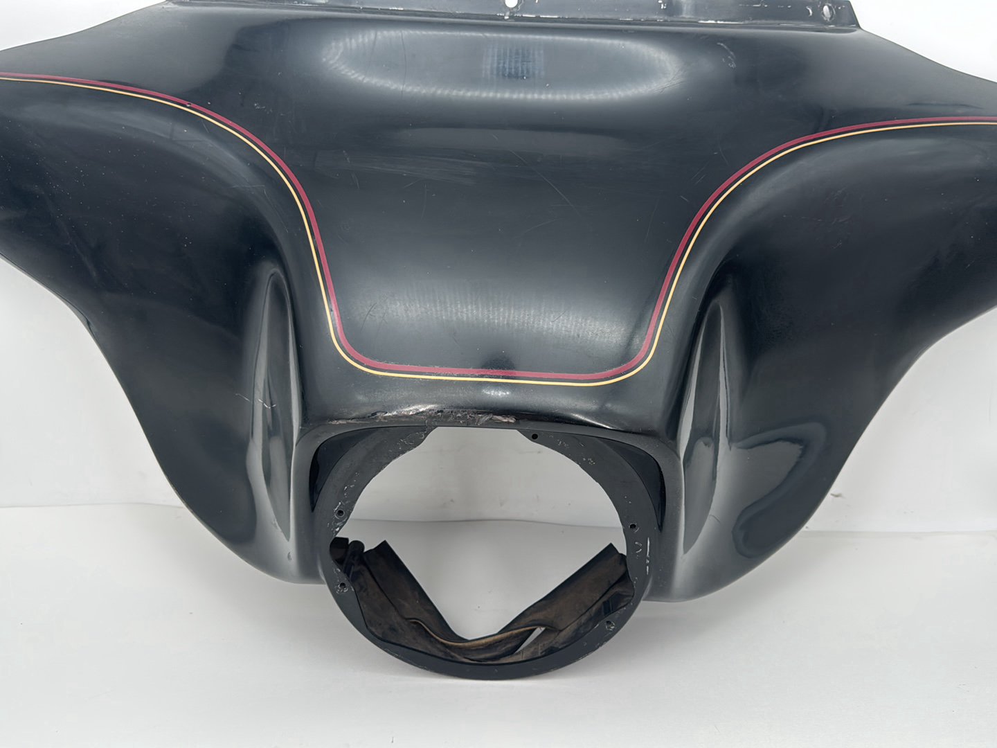 1999 - 2006 Harley-Davidson Touring Electra Glide Classic Front Outer Batwing Fairing Cover  	58236-96