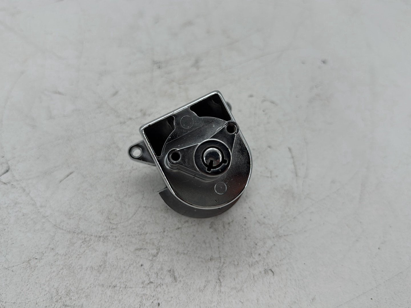 1996 Harley Road King Touring Polic Fork Lock Switch Cylinder Barrel Lockset NOKey