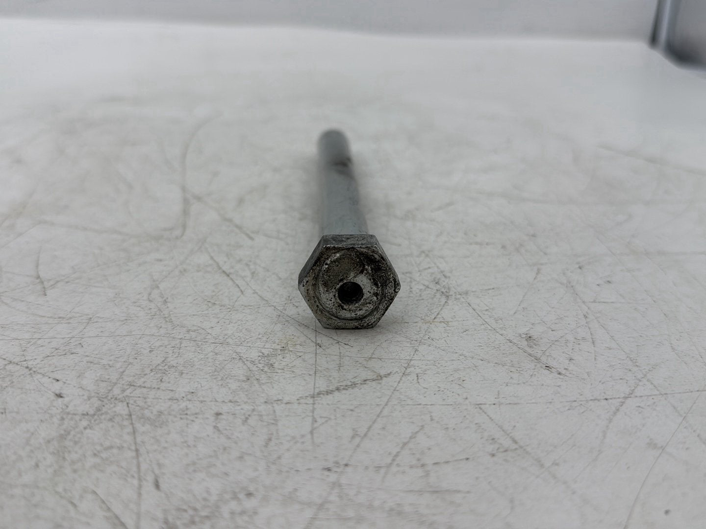 2005 Harley Dyna FXDWG Wide Glide OEM Rear Wheel Axle Bolt Shaft