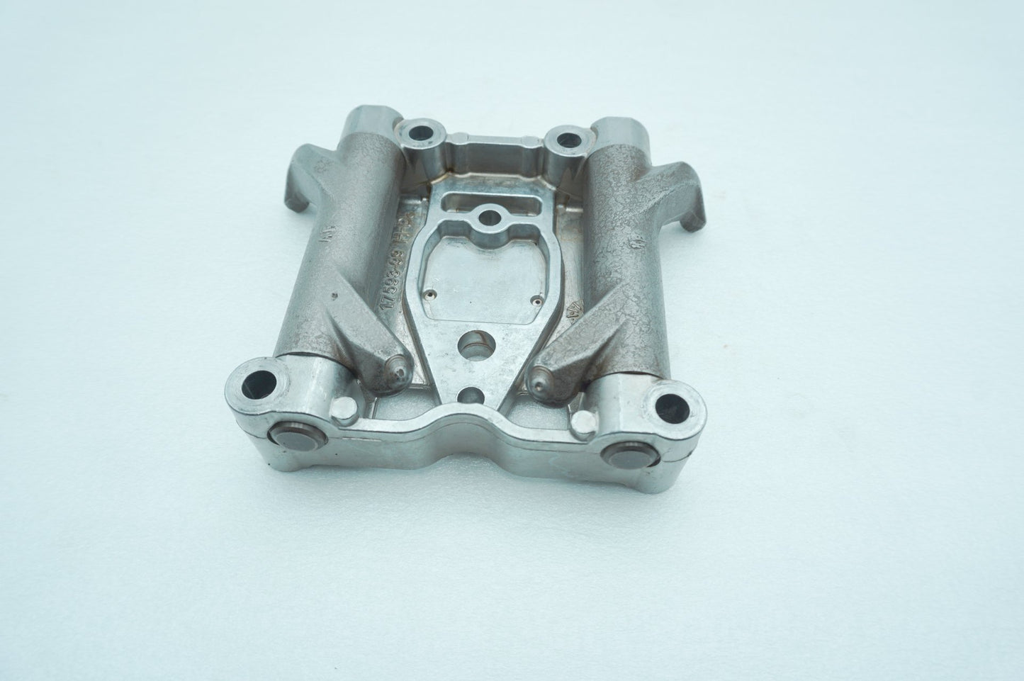 2007 - 2017 Harley-Davidson Dyna Super Glide Custom Engine Twin Cam 1 Rocker Arm 17593-99 17593-99
