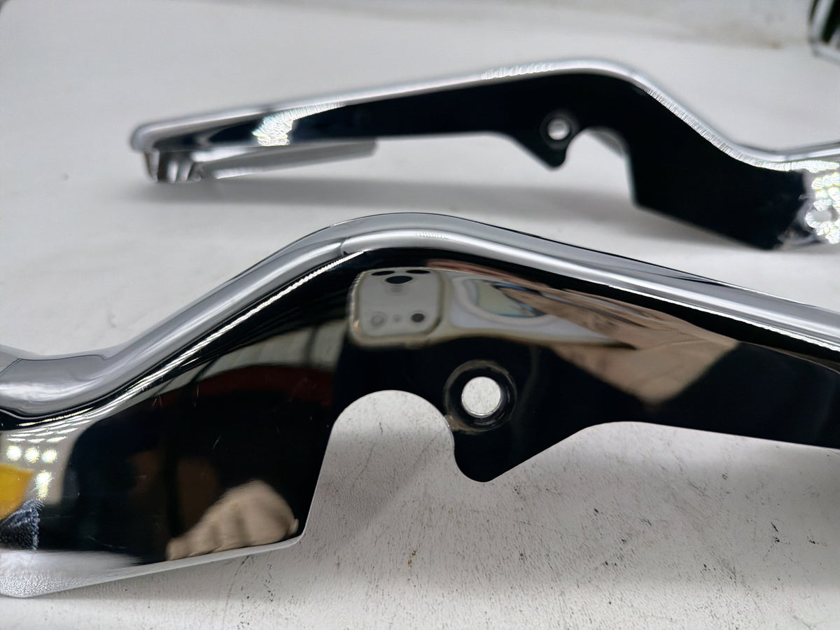 2002 Harley Electra Glide Touring Classic Rear Left Right Fender Struts Bracket