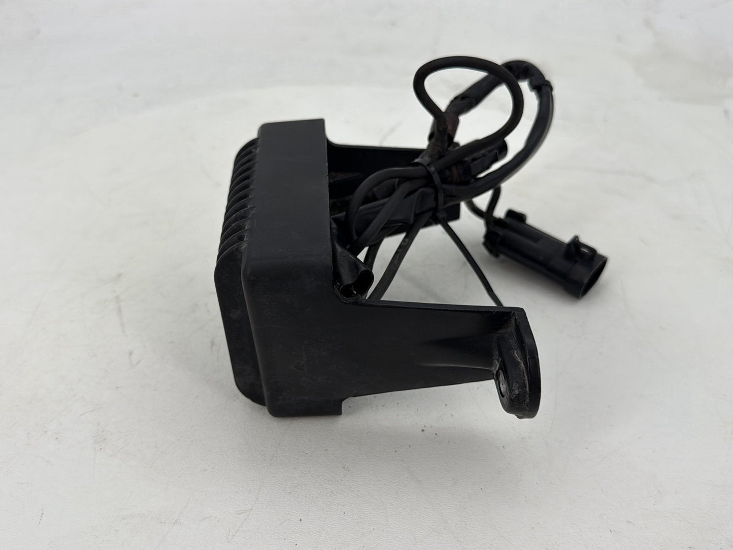 2005 Harley Road Glide Touring FLTRI OEM Voltage Regulator Rectifier