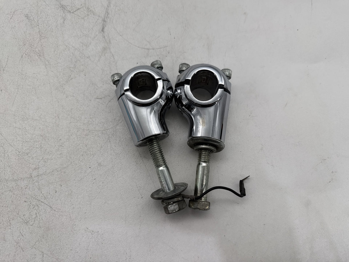 2008 Harley Softail Custom FXSTC OEM Front Handlebar Risers Riser 55984-07