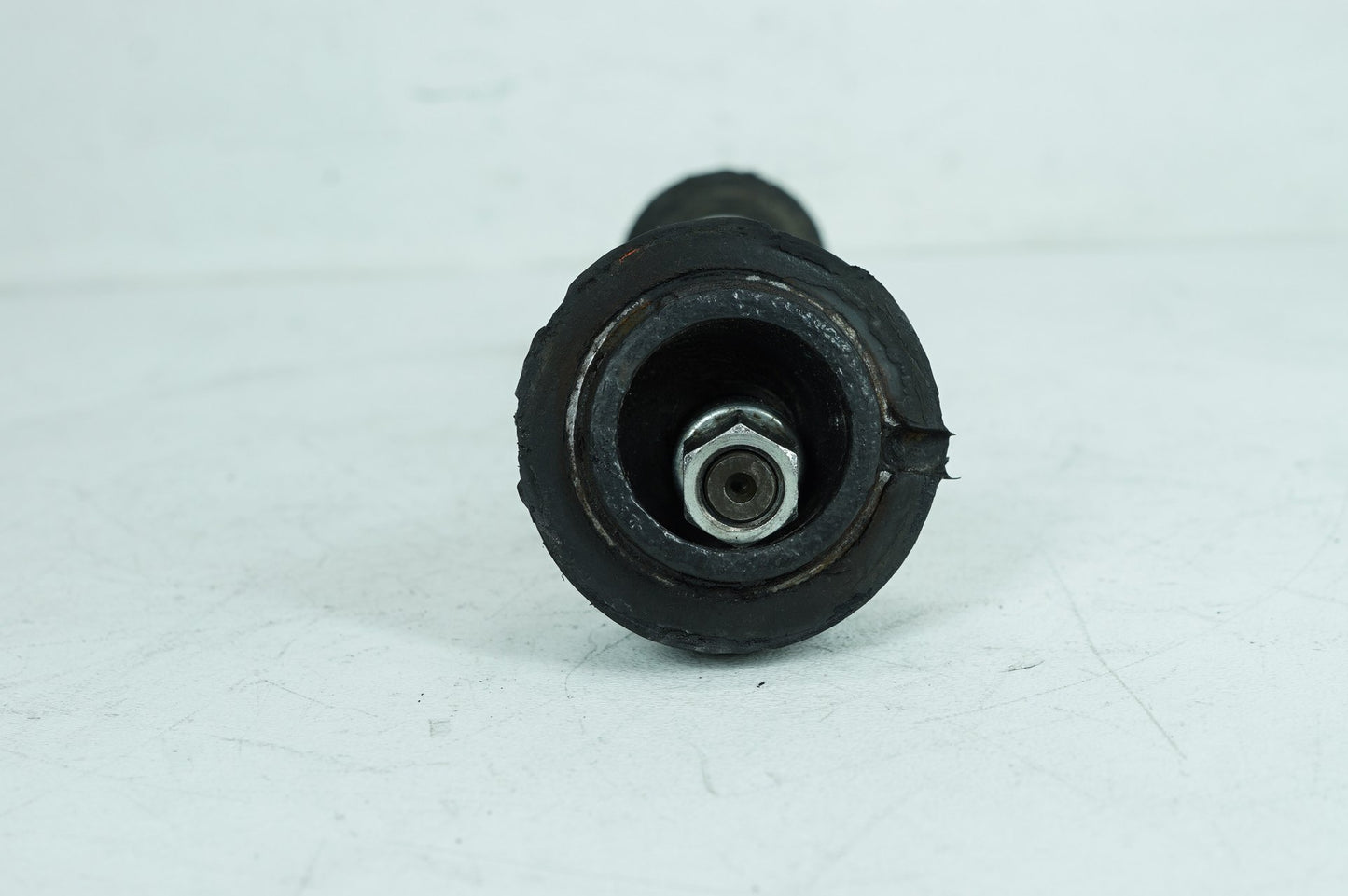 2007 - 2011 Harley-Davidson Touring Electra Ultra Rear Fork Swingarm Pivot Bolt Shaft 47505-02