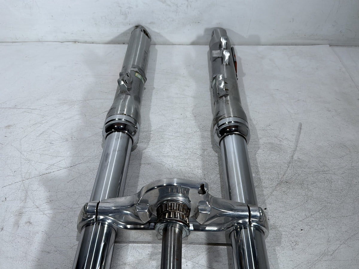 2006 Harley Dyna Super Glide FXDI OEM Front Triple Tree Set & LH RH Fork Legs Sliders