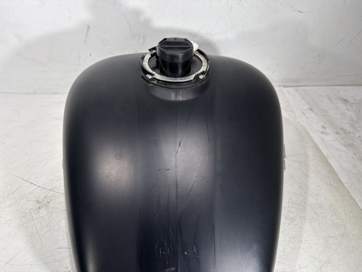 2013 Harley Street Glide Touring FLHX OEM Fuel Gas Tank Gasoline Reservoir