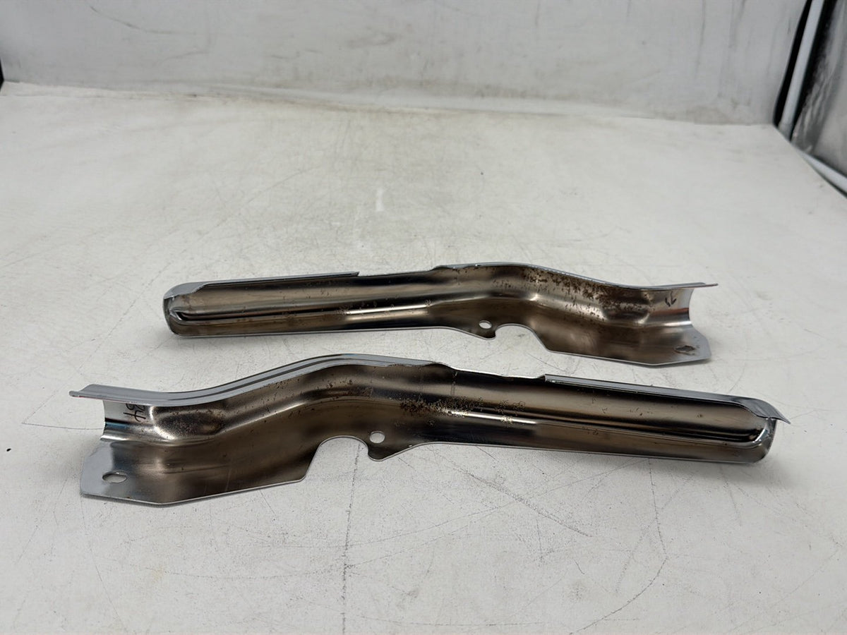07 Harley Electra Glide Touring Ultra OEM Rear Left Right Fender Struts Bracket