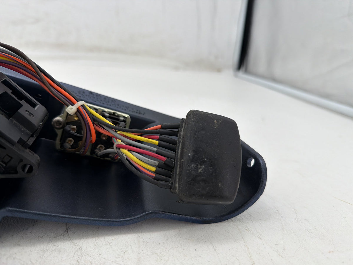 07 Harley Electra Touring CVO Eagle OEM Dash Ignition Cap Switch Lockset NO Key