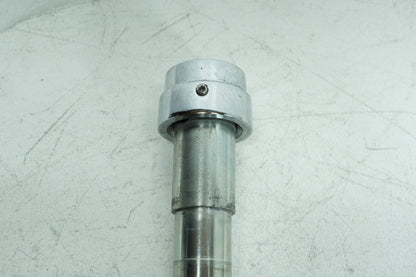 1999 - 2006 Harley-Davidson Touring Electra Ultra Classic Front Wheel Axle Bolt Shaft 43364-00