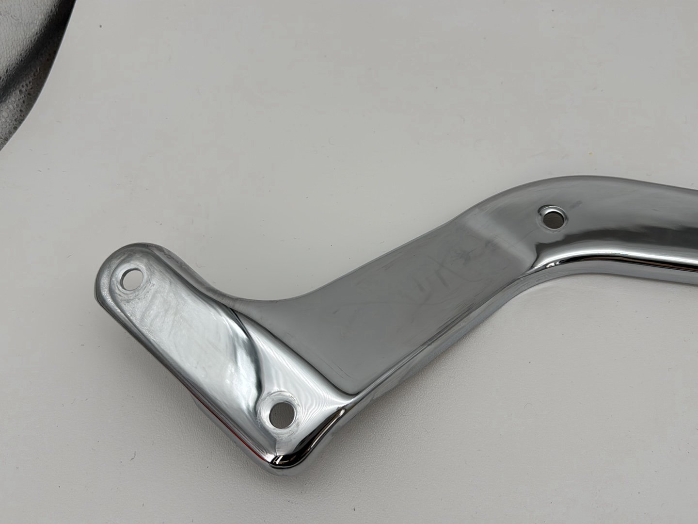 2008 Harley Softail Deluxe FLSTN OEM Rear Left Right Fender Struts Bracket