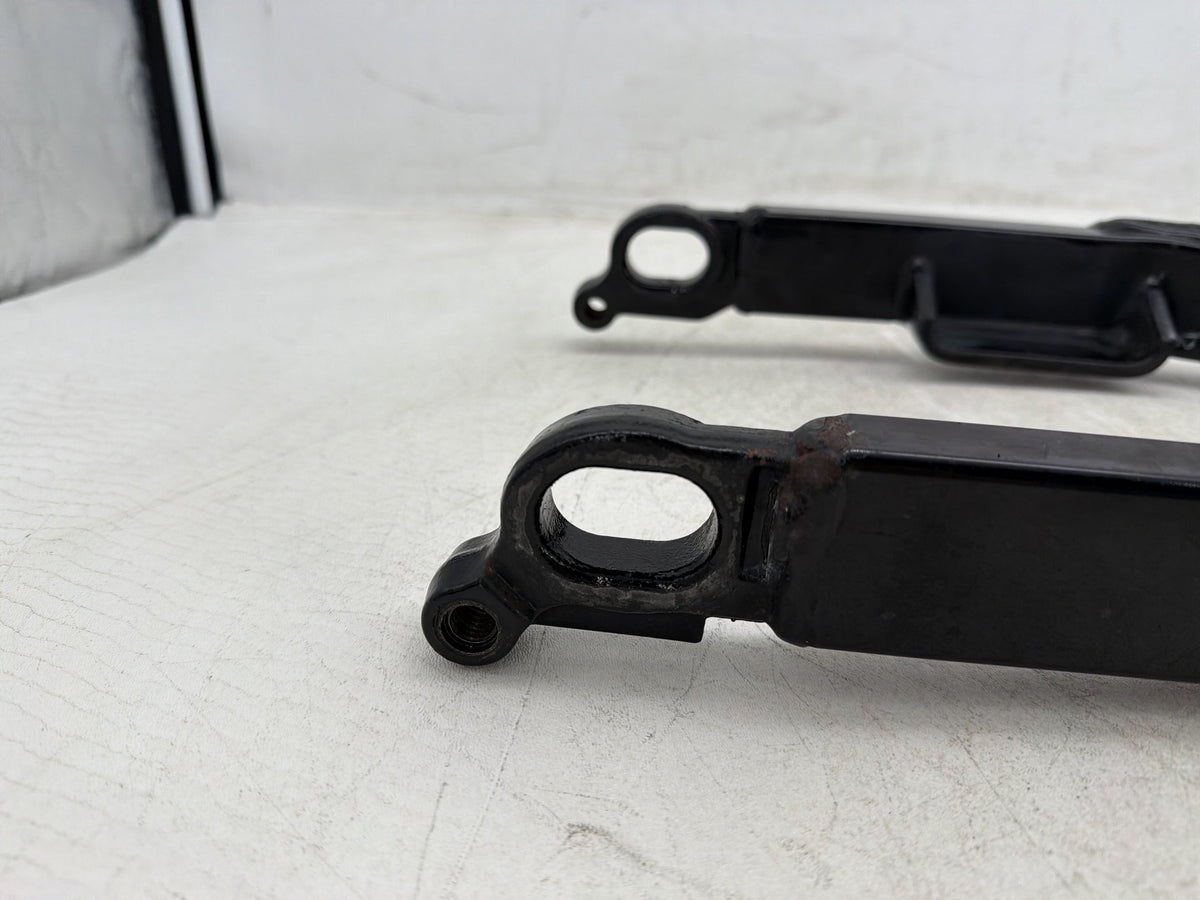2008 Harley Electra Glide Touring Ultra OEM Rear Fork Swingarm Swing Arm