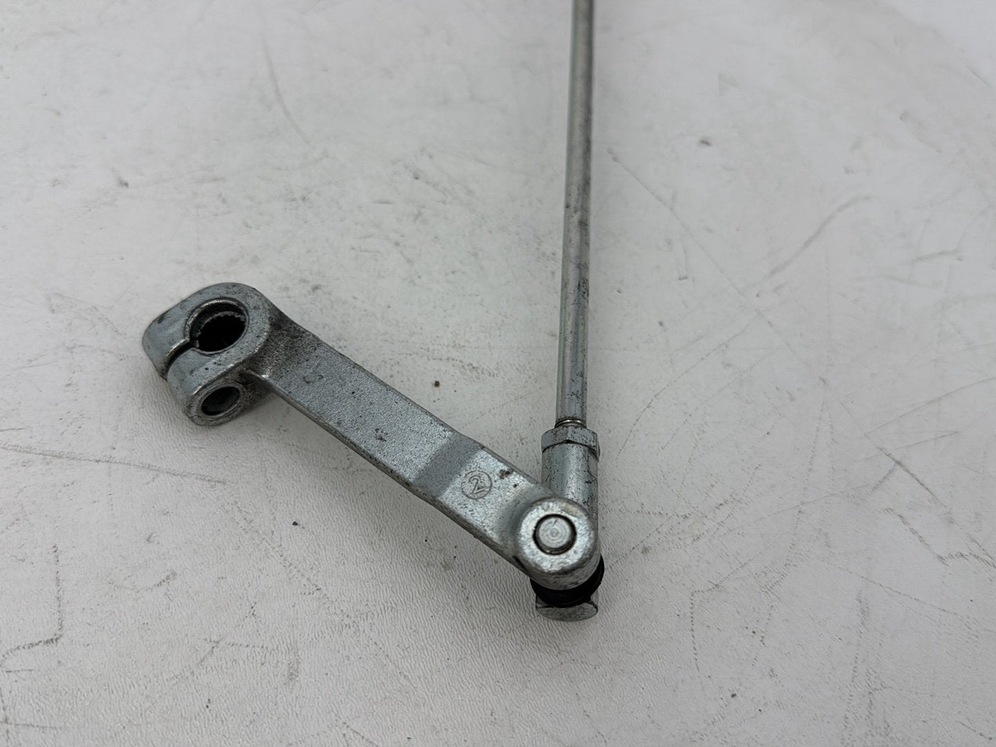 1999 - 2006 Harley-Davidson Softail Heritage Gear Shifter Lever Arm w/ Rod linkage  	33719-79B