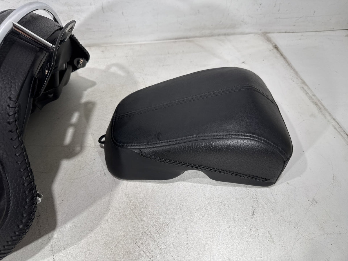 2011 Harley Softail Deluxe FLSTN OEM Passenger Rider Driver Seat Saddle
