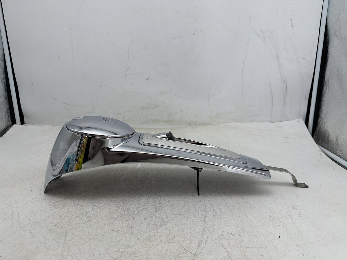 2009 Harley Electra Glide Touring CVO Eagle OEM Fuel Gas Tank Dash Console NOKey
