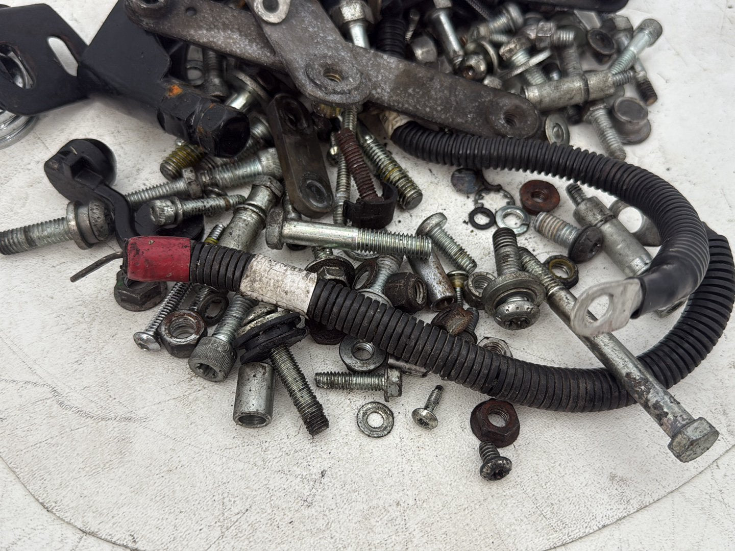 2006 Harley Softail FLSTCI Heritage Classic OEM Hardware Bolts Nuts & Brackets