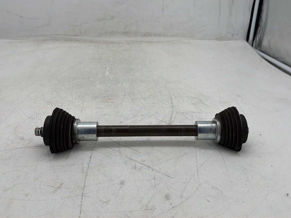 2011 Harley Electra Glide Touring Ultra OEM Rear Fork Swingarm Pivot Bolt Shaft