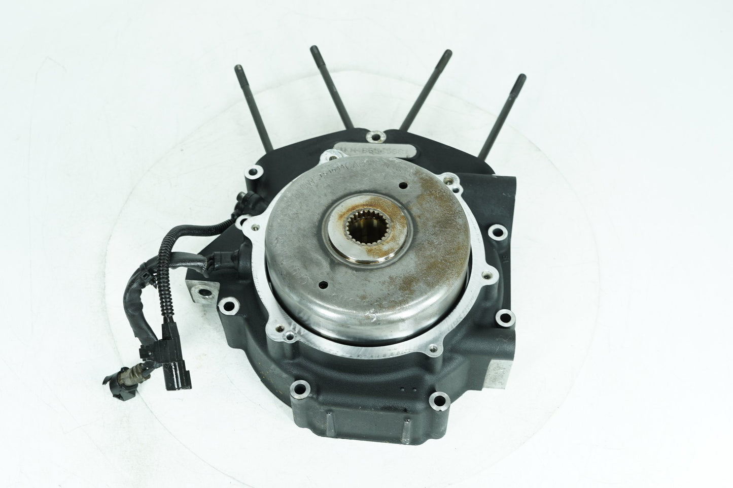 2008 - 2016 Harley-Davidson Touring Road Glide Crankcase Shaft Engine Motor Cover 24649-06
