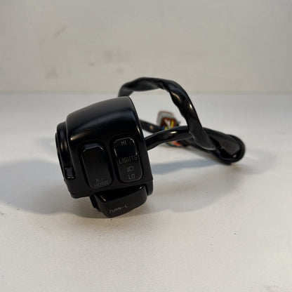 1986 - 2003 Harley-Davidson Sportster Hugger 883 Left Turn Signal Headlight Switches Controls 71598-96A