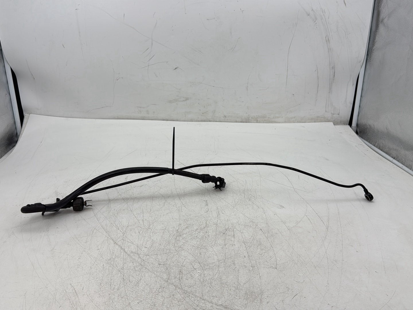 2005 Harley Electra Glide Touring Ultra FLHTCUI OEM Rear Brake Hose Line Pipe