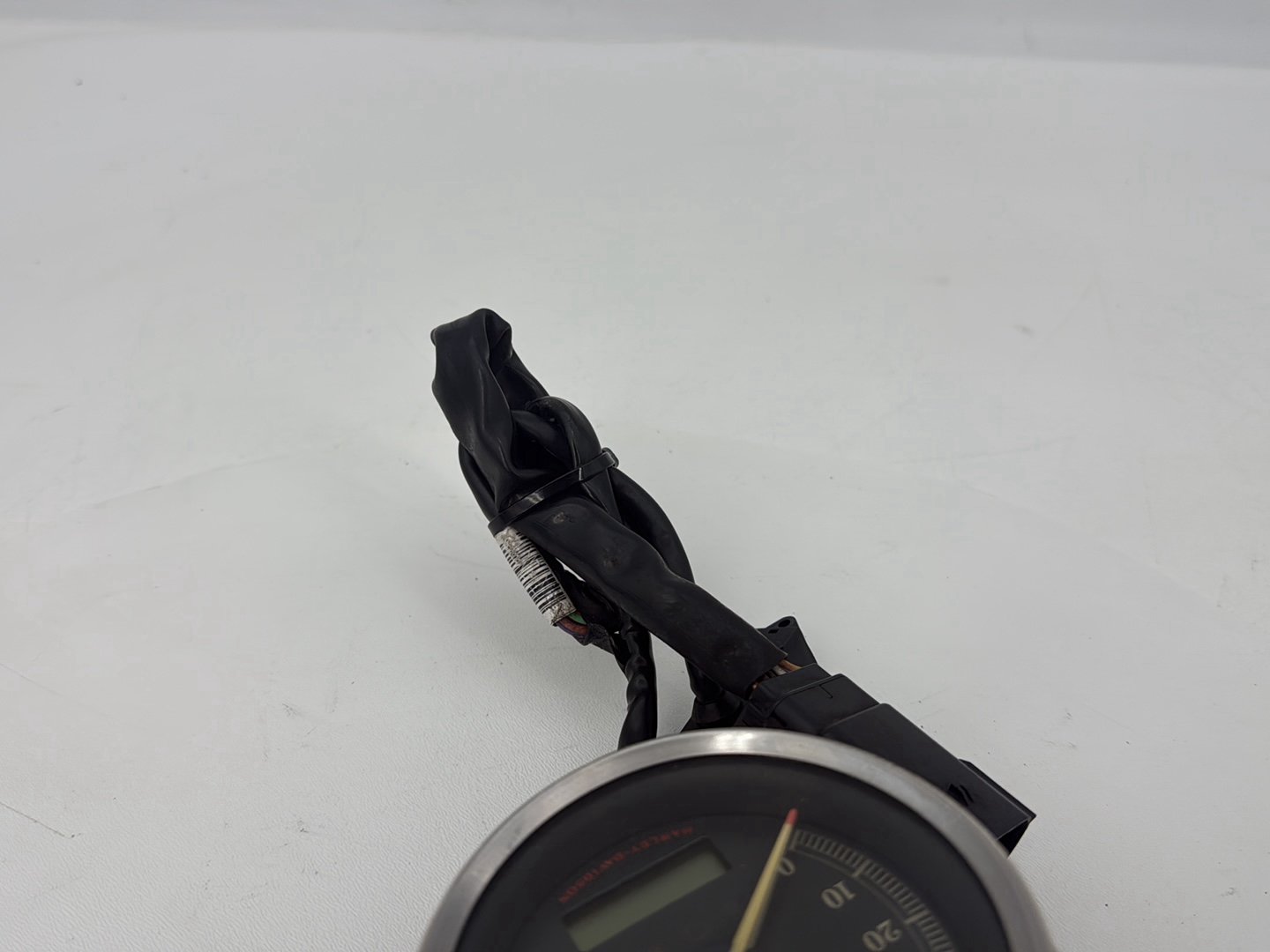 2004 - 2022 Harley-Davidson Sportster 1200 Nightster Speedo Speedometer Gauge Cluster  	67037-08