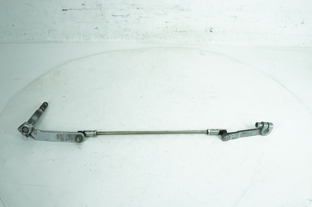 Gear Shifter Lever w/ Rod linkage, 33709-82A, 2007, Harley-Davidson, Touring, Road King Classic, FLHRCI