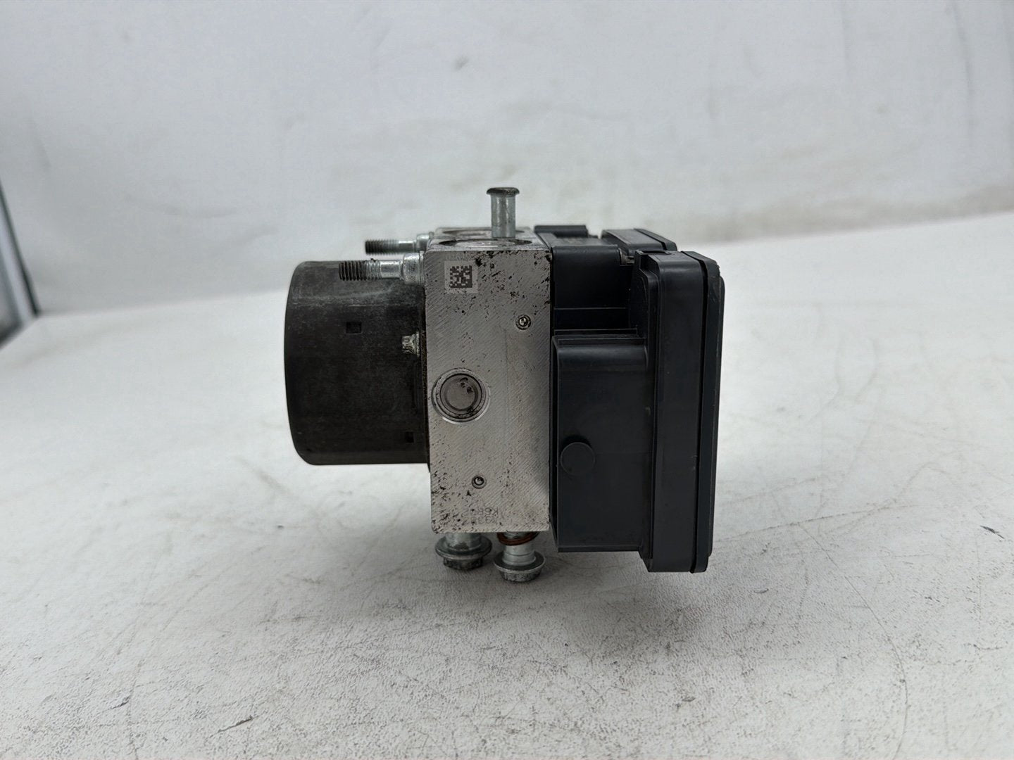 2015 Harley Electra Glide Touring Ultra Low OEM ABS Brake Pump & Control Module