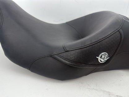2005 Harley Touring FLHRCI Road King Classic OEM Passenger Rider Driver Seat Saddle