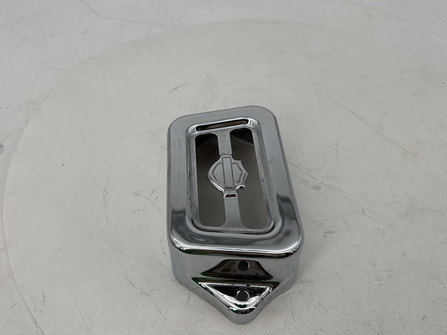 1999 - 2006 Harley-Davidson Touring CVO Screamin Eagle Road King Voltage Regulator Cover Guard 74543-00