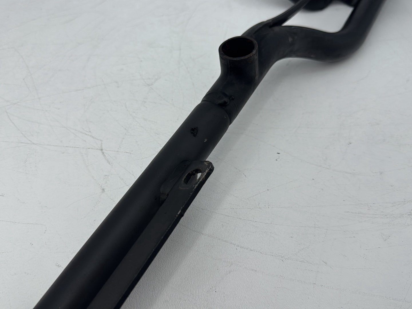 09 Harley Sportster XL1200 OEM Exhaust Muffler Interconnect Bracket Support Bar